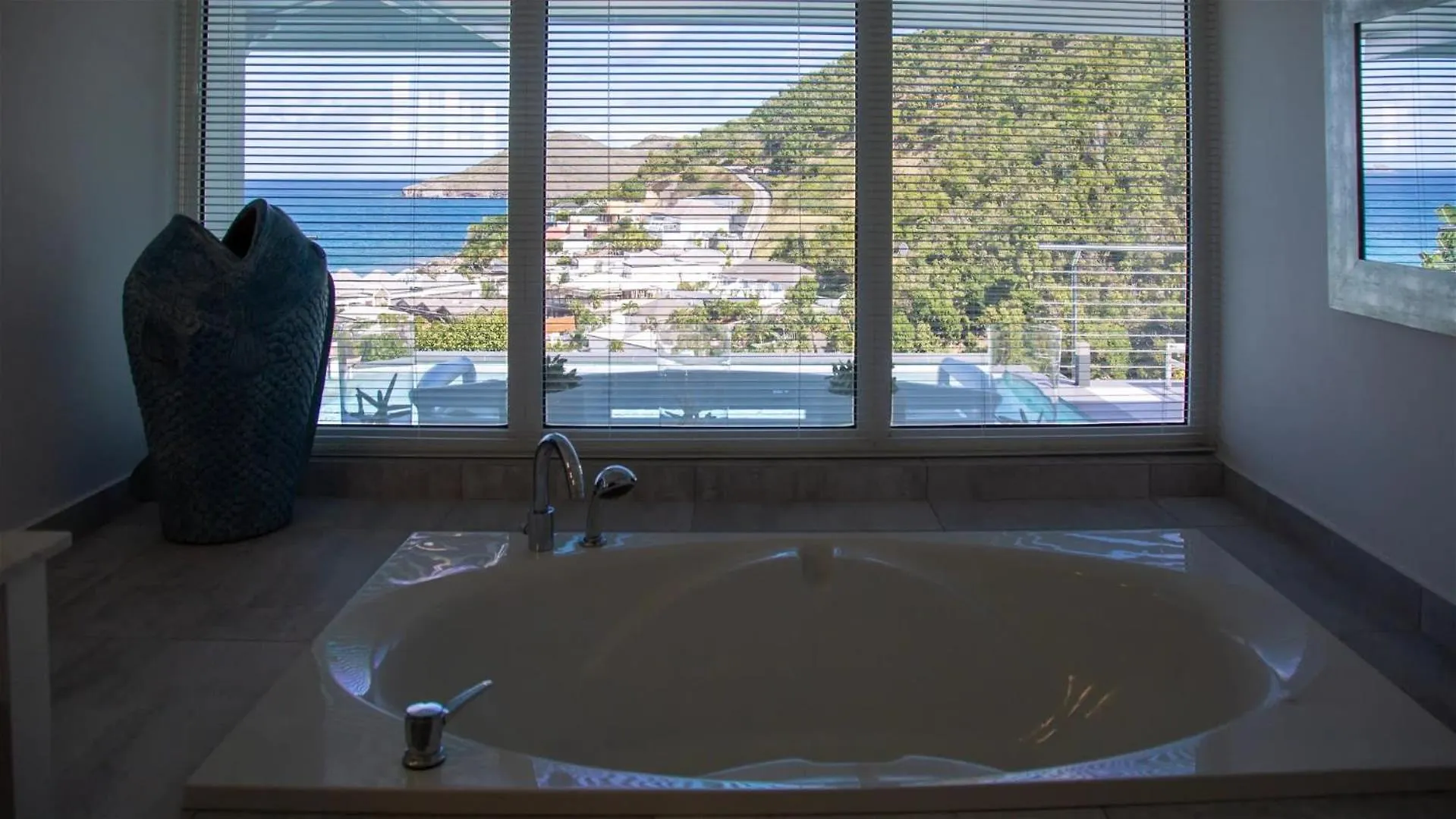 Villa In The Heart Of A Lovely Vegetal Setting Gustavia